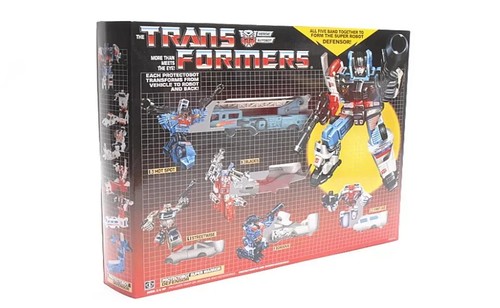 HOT TRANSFORMERS G1 Reissue PROTECTOBOTS DEFENSOR AUTOBOT Gift Kids Toy - Picture 2 of 3