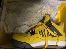 Size 4 - Jordan 4 Retro GS Tour Yellow 2021 - 408452700