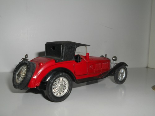 POLISTIL ALFA ROMEO ALFETTA 1750 OC3 11-78 1/36 SCALE 0160539 - Picture 7 of 8