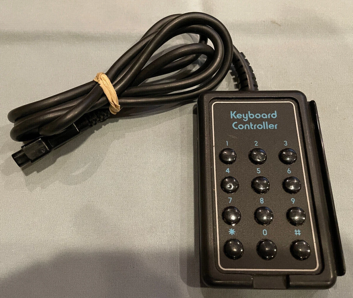 Original Genuine OEM Vintage Atari 2600 12-Button Keyboard Controller - NICE!