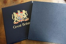 GB SG DAVO I Luxury Padded Hingeless Album 1840-1970 with Stamp Collection