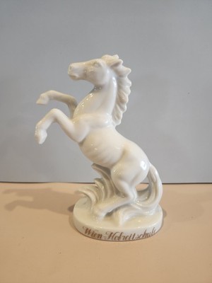 Vintage~Wien-Hofreitschule~Vienna Riding School~Lipizzaner Stallion Horse~Figure
