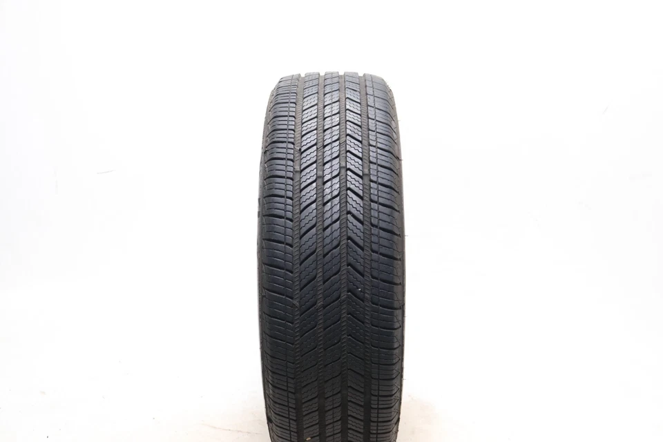 Juego de 4 pistas silenciosas Bridgestone Turanza 205/65R15 usadas - 94H - 7,5/32 Foto 2 de 4