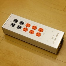 MUSIC WIZARD Power Conditioner 10 Outlet Separate Digital/Analog Filter Strip