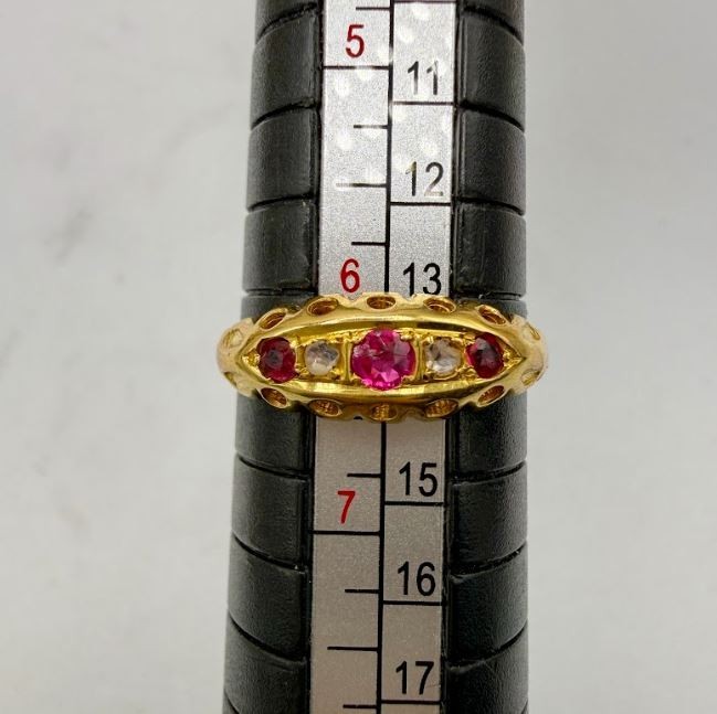 Solid 18k Yellow Gold Diamond Ruby Pierced Boat R… - image 8