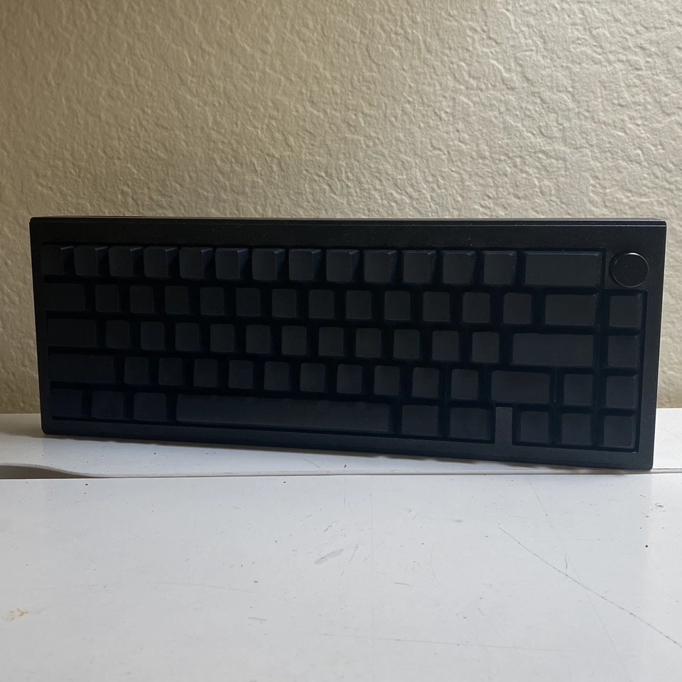 Teclado mecánico personalizado todo negro apagón 65% (CIDOO v65). Foto 4 de 4