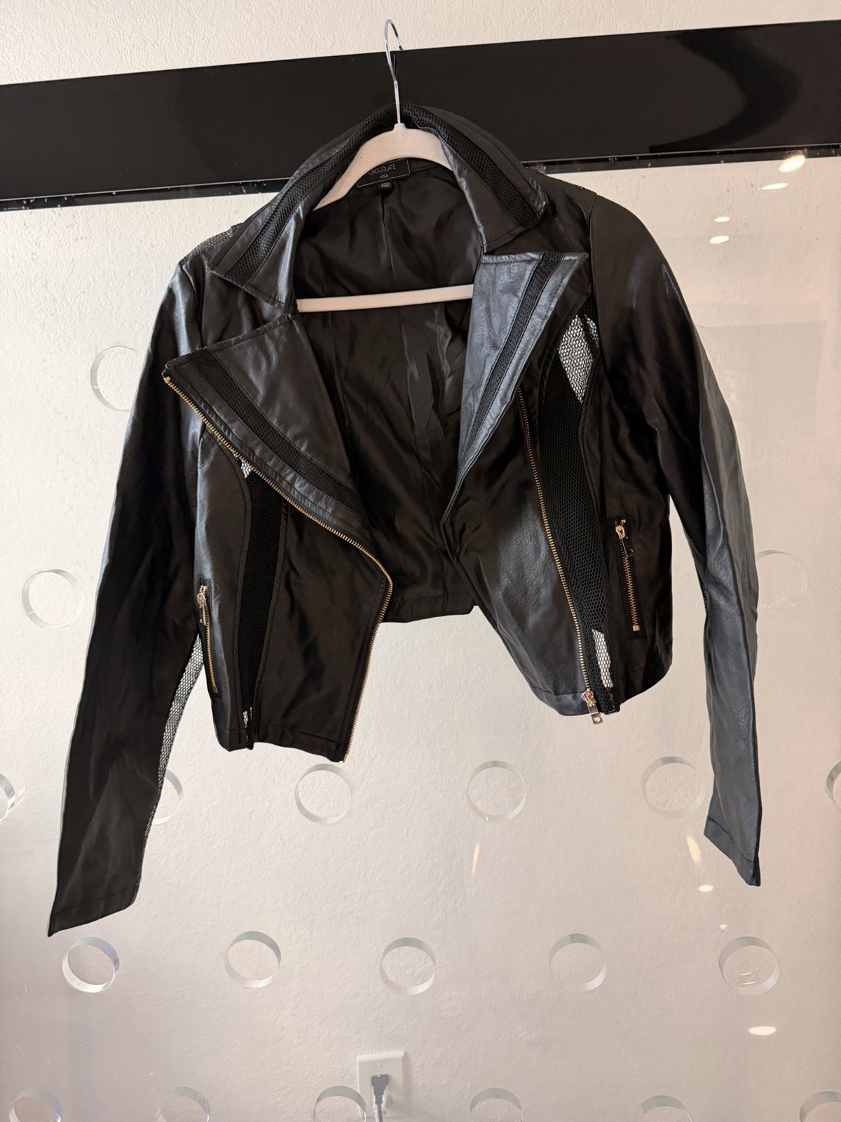 Chocolate Women’s Black Cropped Biker Jacket Full Zip Collared Long Sleeve M