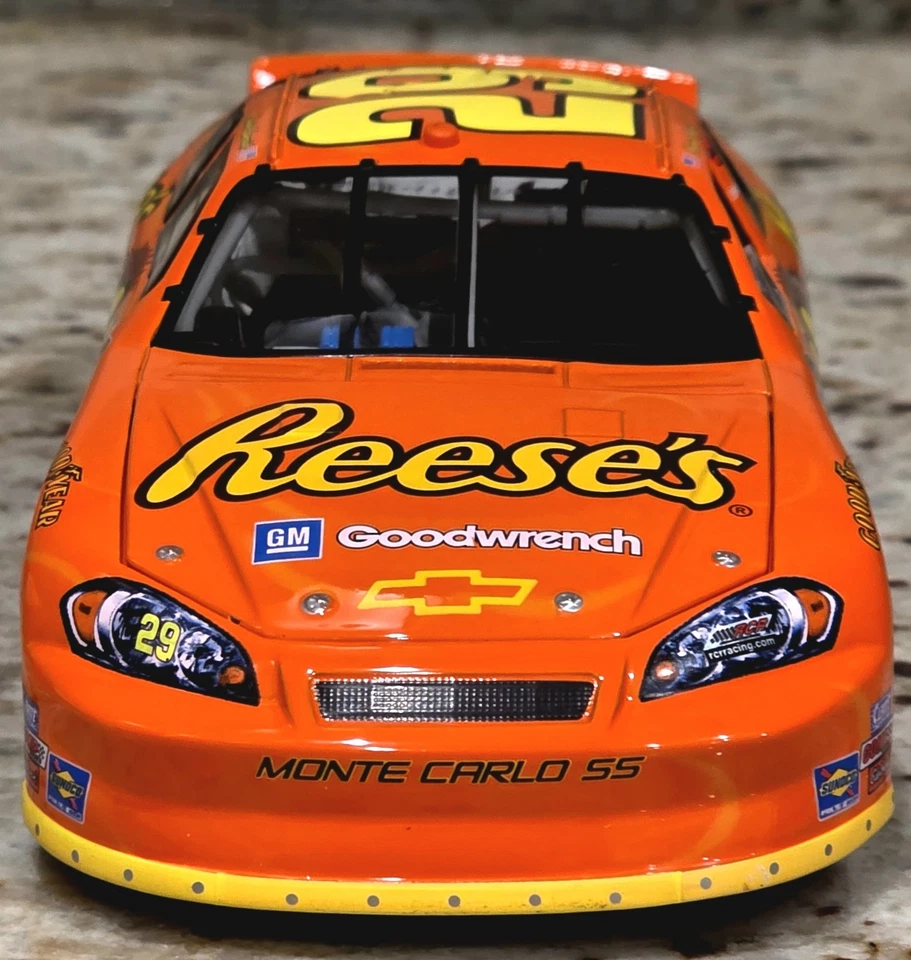 2006 #29 Kevin Harvick Reese's Monte Carlo SS 新罕布什尔州 1:24 压铸动作 — 第 2/4 张图片