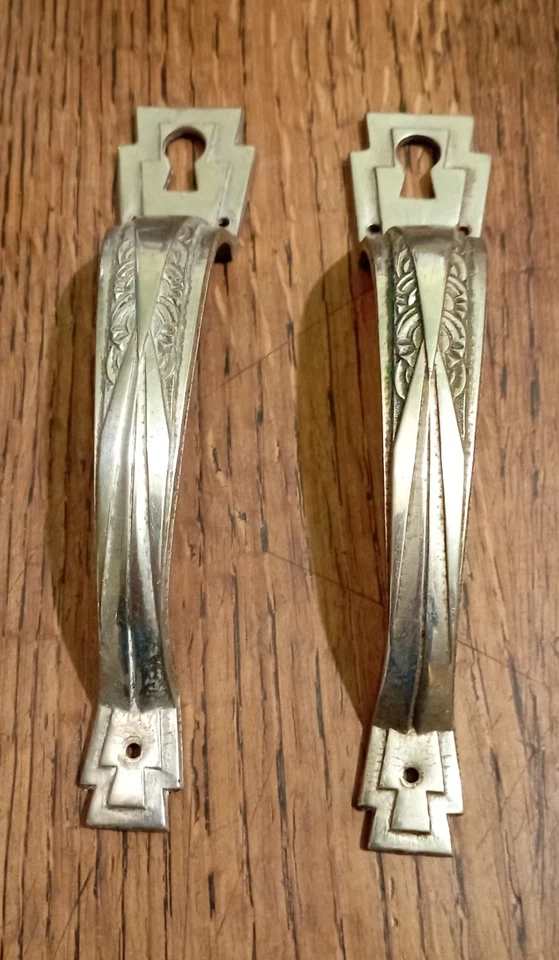 PAIRE  DE POIGNEES AVEC ENTREES DE SERRURE ART DECO LAITON NICKELE DN5128 - Photo 2/4