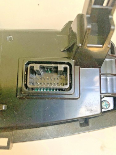 2015 LEXUS CT200H HEATER AC TEMPERATURE CLAIMANT CONTROL UNIT OEM 55900-76100 - Picture 4 of 5