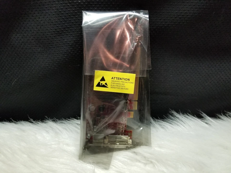 ATI B170 AMD Radeon 256MB DVI S-Video PCIe Video Graphics Card ATI-102-02 B170 - Image 4 of 4