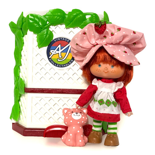 🍰Vintage Original Strawberry Shortcake & Custard, Clean & Collection-Ready! - Image 1