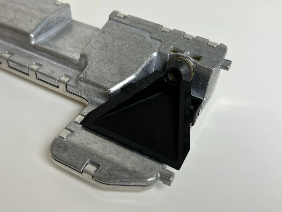 Mercedes-Benz E350 2014 cámara de asistencia de salida de carril delantero A0009009304 OEM Foto 2 de 4