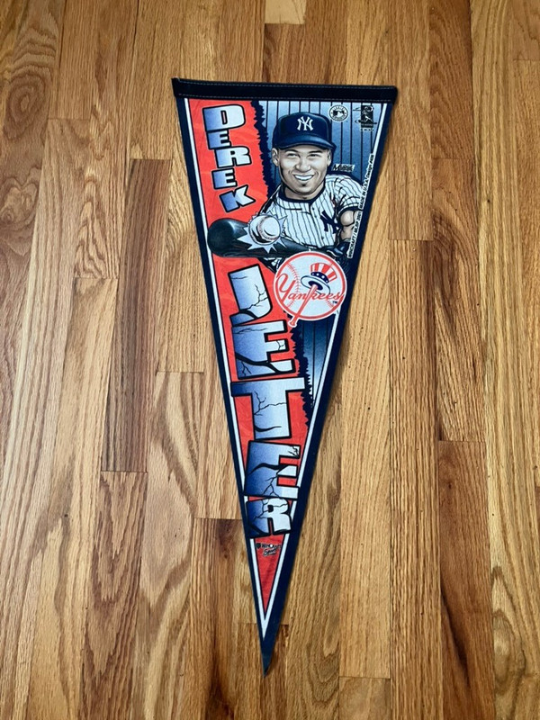 Vintage Classic NY Yankees Derek Jeter Pennant 2001
