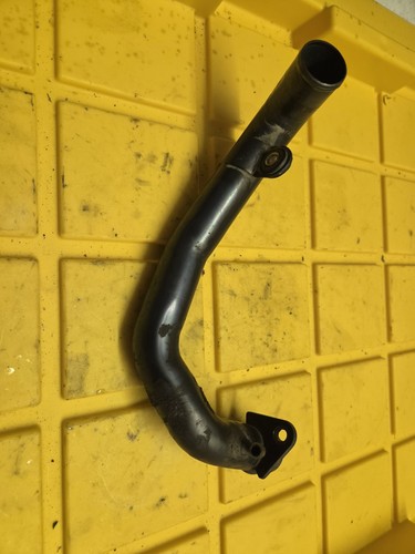 07 - 08 Yamaha R1 engine left coolant water pipe 4C8-12484-00