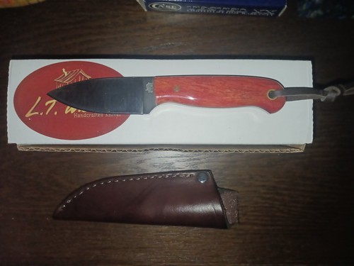 LT Wright Patriot Red Bone black liner A2 Steel knife