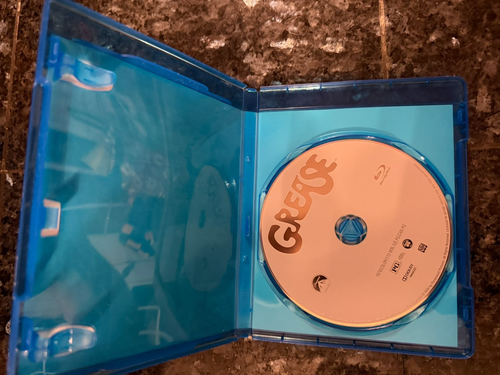Grease (Blu-ray, 1978) Rockin Rydell Edition - VERY GOOD - Picture 3 of 3