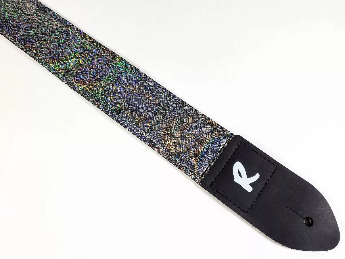 Silver outlet guitar strap