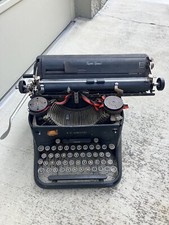Antique Vintage 1940’s L.C. Smith Corona (Super Speed) Typewriter Bunting 3068 thumbnail