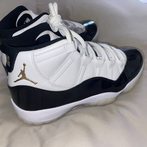 Size 9 - Jordan 11 Retro Mid Gratitude / Defining Moments - Picture 5 of 10