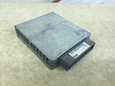 FORD OEM ENGINE COMPUTER BOX F6DF-12A650-JC
