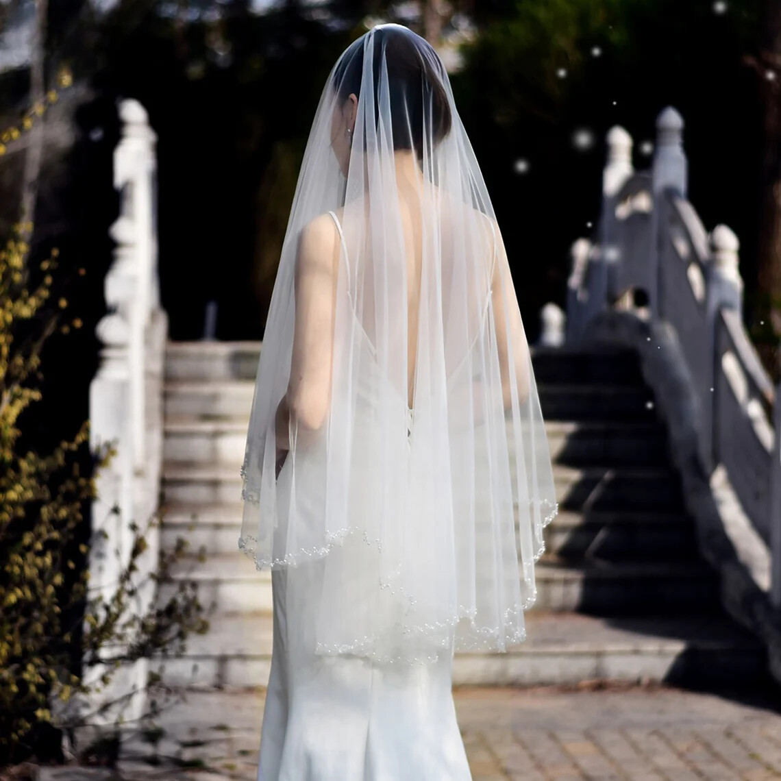 Beaded Wedding Veil, Beaded Edge Wedding 2 Tier Fingertip  display picture 3