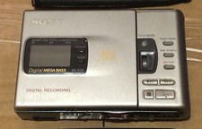 Sony MZ-R30 MD Walkman - FOR PARTS / REPAIR
