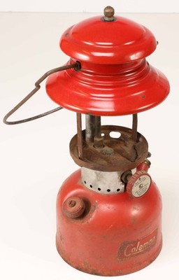 Vintage Coleman Model 200A Original Cond Date: May 1956