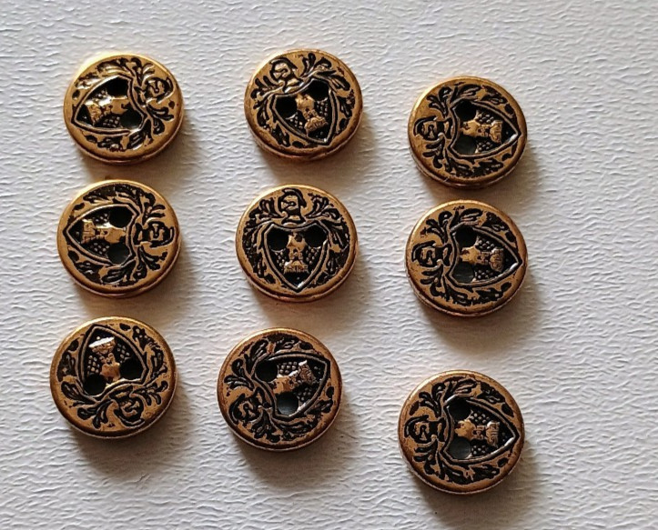 LOT of 9 Vintage Brass Heraldic Knight Shield 11mm Round Buttons Exellent EUC