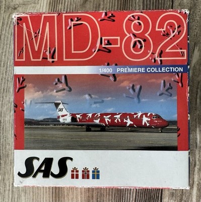 Dragon Wings 1:400 Scandanavian Airlines McDonnell Douglas MD-82    NEW IN BOX!