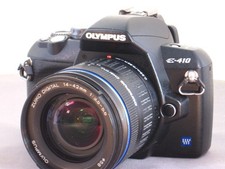Olympus E-410 10MP Digital SLR Olympus Zoom Lens, Very Good, Working Extras 