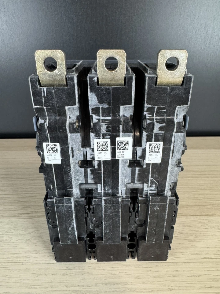 SIEMENS 3VA4190-4ED34-0AA0 90A 3-POLE CIRCUIT BREAKER - Image 4 of 4