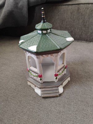 Lemax 1991 Dickensvale Collectables Porcelain Christmas Village Gazebo