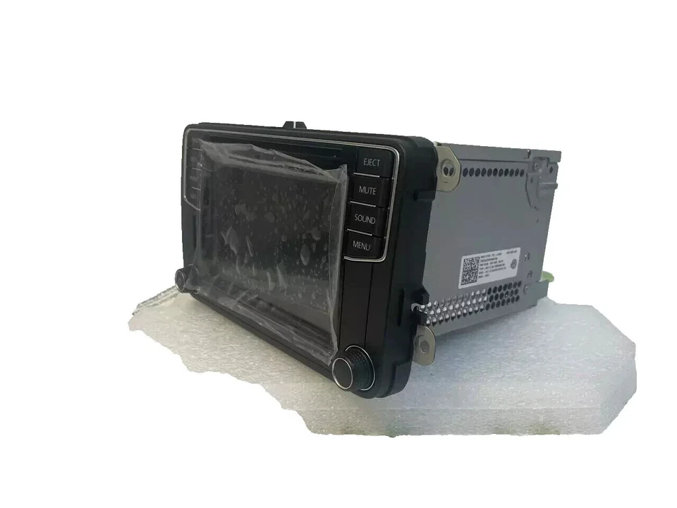 17-19 Volkswagen VW Jetta Passat GTI SIN USAR, EN CAJA PQ Pantalla Pantalla Radio CORREO EN REPARACIÓN Foto 3 de 4