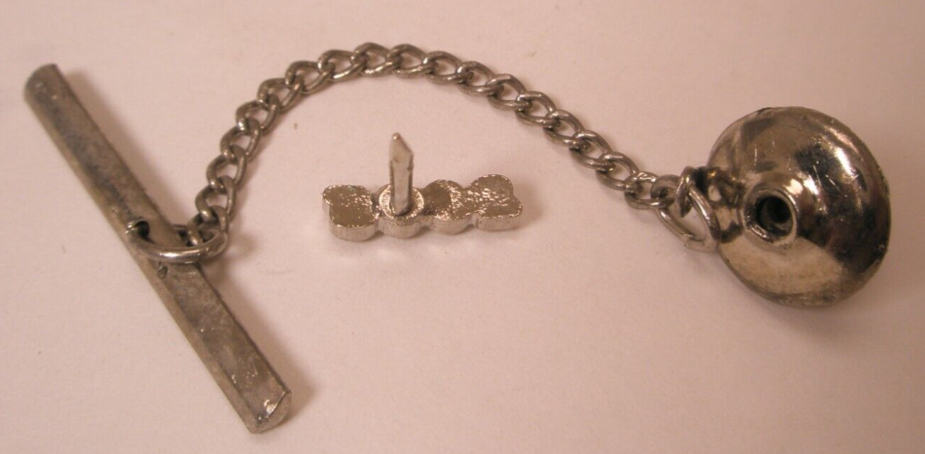 Year 2005 was a good year Vintage TINY SMALL Tie Tack Lapel Pin z74