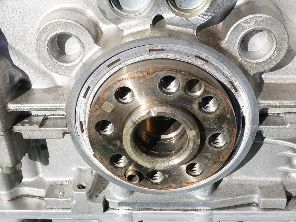 2005 - 2009 Land Rover Lr3 4.4L 8 Cylinder At Engine Motor Vin 5 7Th Digit Oem - Image 3 of 4