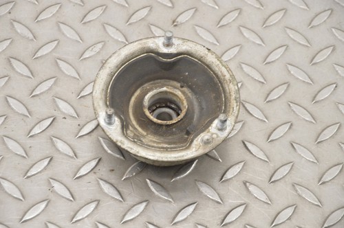 BMW E64 Stoßdämpferhalterung vorne rechts 635d 2008 Rechtslenker 20325109