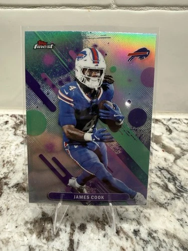 Topps Finest 2025 James Cook #71 Buffalo Bills Refractor Parallel