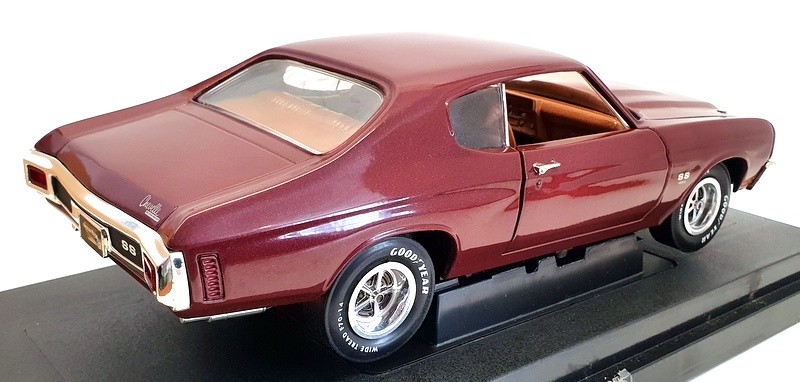 Ertlアーテル/'68 Chevyシボレー Chevelleシェベル 1/18 Amazon | Ertl/'68 Chevyシボレー Chevelleシェベル SS 1/18