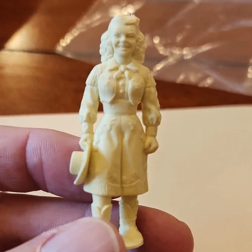 Marx Dale Evans from Roy Roger's Playset. Vintage.