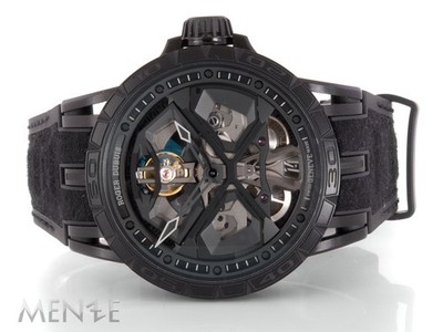 Roger Dubuis Excalibur DBEX0829 Titan Black 45mm Skelettiert B+P 11/2022 (14742)