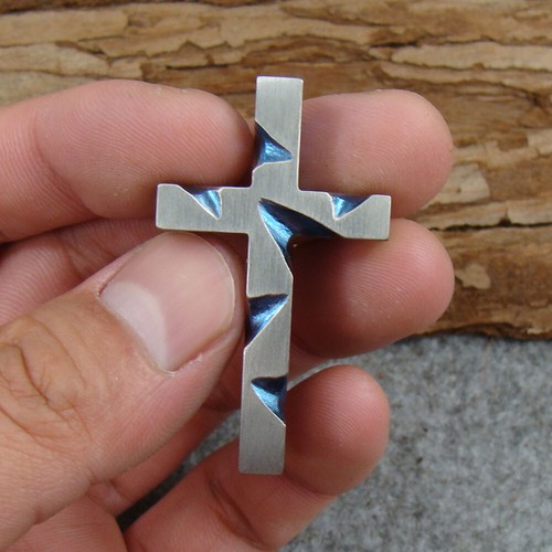 Pure Titanium Anti-allergic Cross 