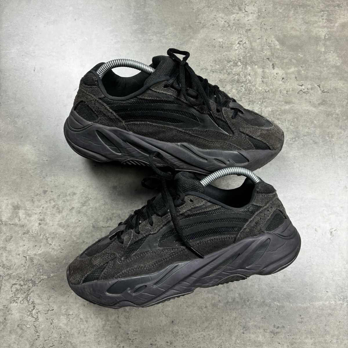 Men's Yeezy Boost 700 V2 