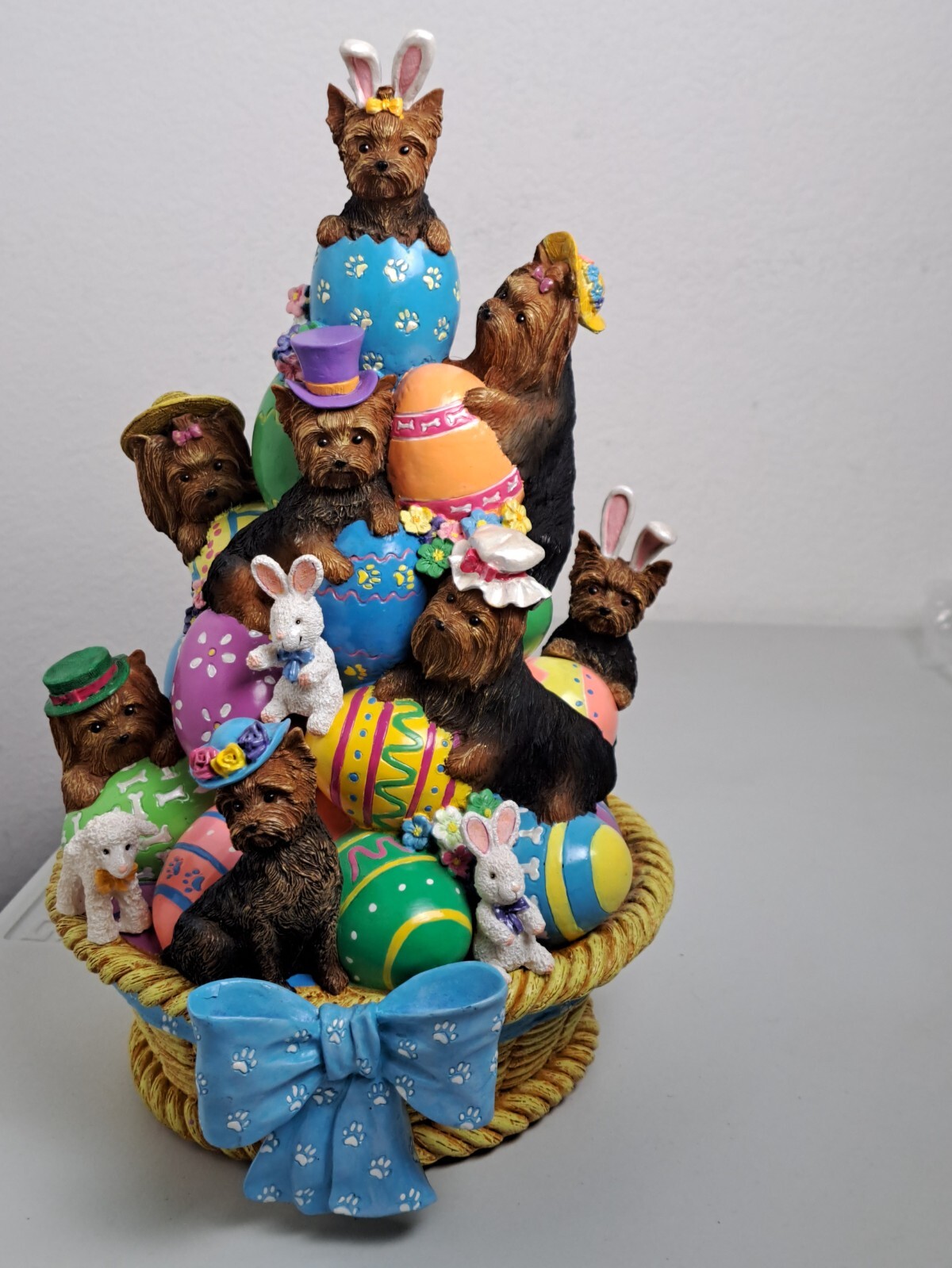 Danbury Mint YORKIE EASTER EGG-STRAVAGANZA 3D Yorkie Dog Easter Resin Figurine