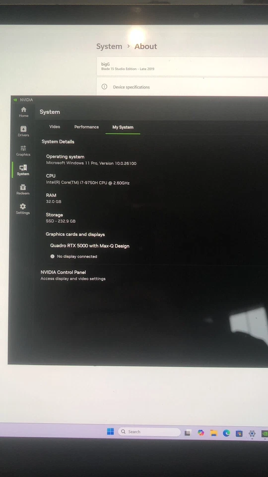 razer blade 15 Studio Rtx 5000 16gb I7 9750 32gb Ram Mercury Schermo OLED 4k - Immagine 3 di 4