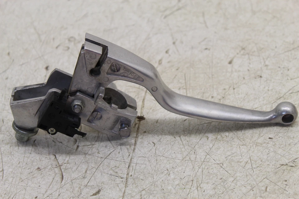 03 YAMAHA V STAR 650 OEM ПРАВЫЙ ЗАЖИМ РУЛЬ ТОРМОЗНОЙ РЫЧАГ И НАСЕЧКА P-5 - Изображение 4 из 4