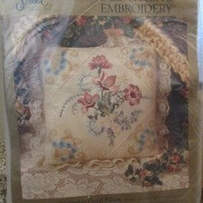 Vtg NIP Something Special Victorian Floral Pillow Candlewicking  Embroider Kit
