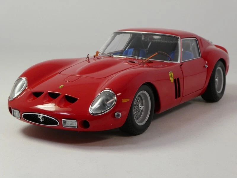Kyosho Ferrari 250 GTO red 1962 1/18 08438R - Immagine 2 di 3