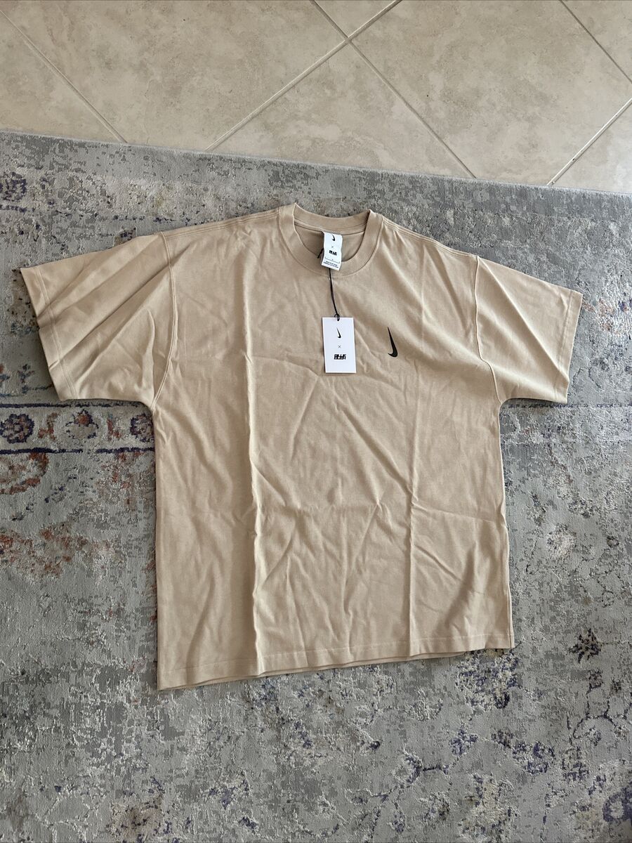 NIKE x Billie Eilish Mens Mushroom T-shirt DQ7755-202 Size NIKE x Billie Eilish Mens Mushroom T-shirt DQ7755-202 Size