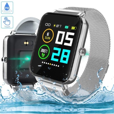 Stylische Smartwatch mit Fitness-Fokus   Modern, Funktional
